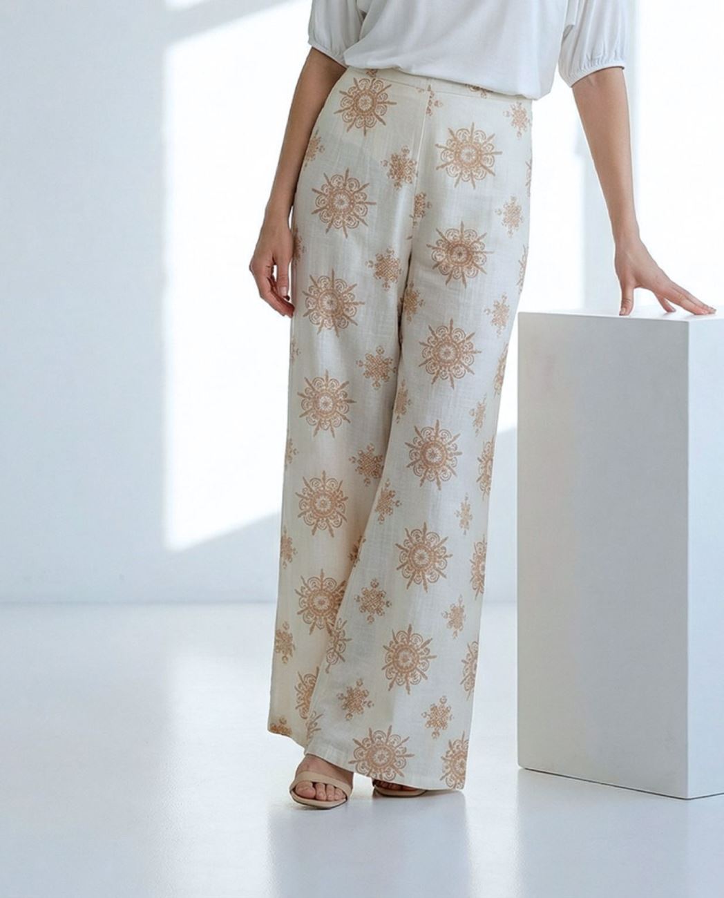 Pantalone fantasia dritto